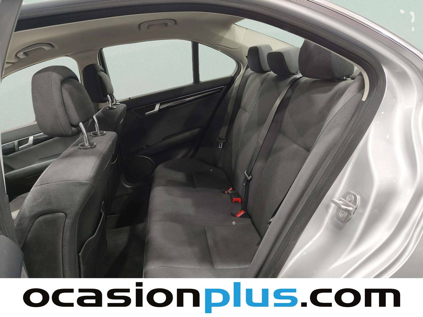 Foto asientos traseros Mercedes Clase C Mercedes-Benz Clase C 180 Blue Efficiency Edition (156 CV)