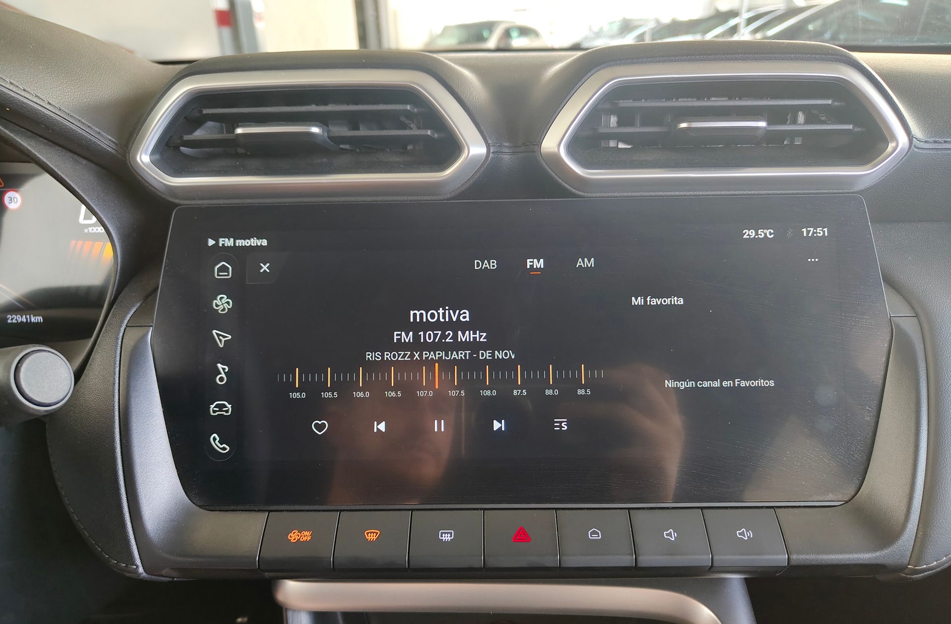 MG ZS 1.5 Hybrid+ Luxury - foto 32