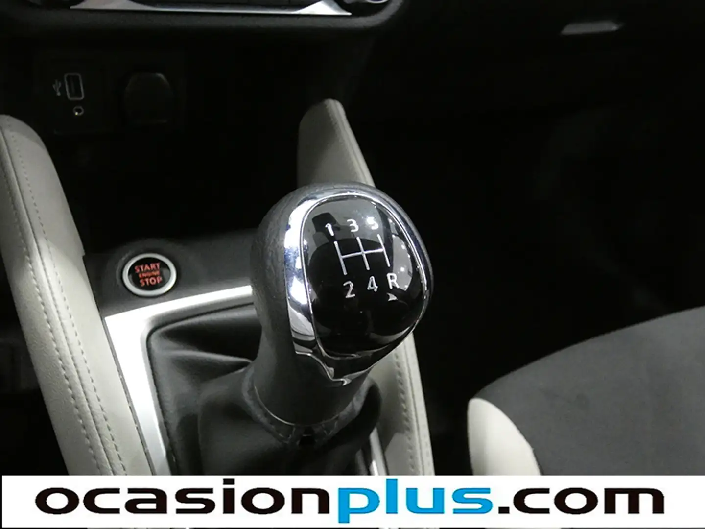 Foto Nissan Micra Nissan Micra IG-T N-Design Black (92CV)