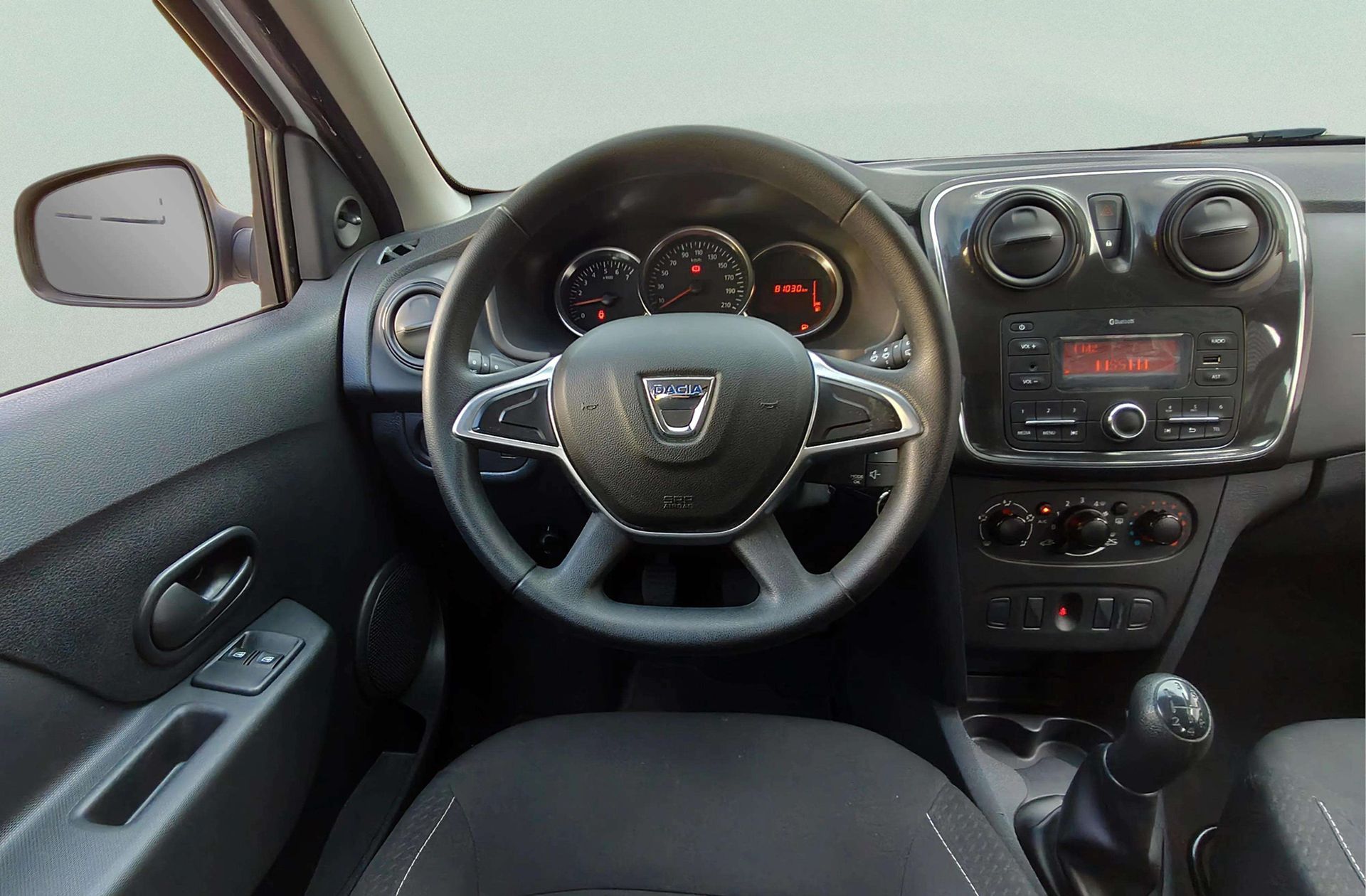 Dacia Sandero Essential 1.0 - foto 17