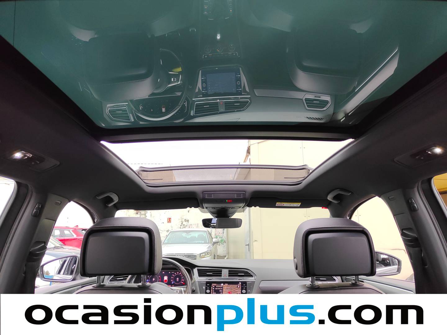 Foto Volkswagen Tiguan Volkswagen Tiguan Sport 1.5 TSI (150 CV) DSG R-Line