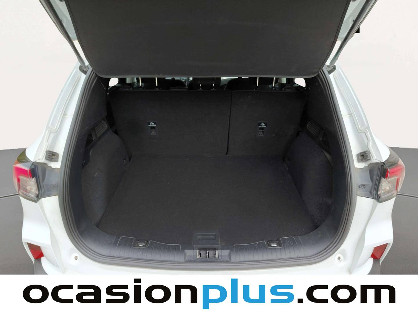 Fotos maletero Ford Kuga Ford Kuga 1.5 EcoBlue Titanium (120 CV)