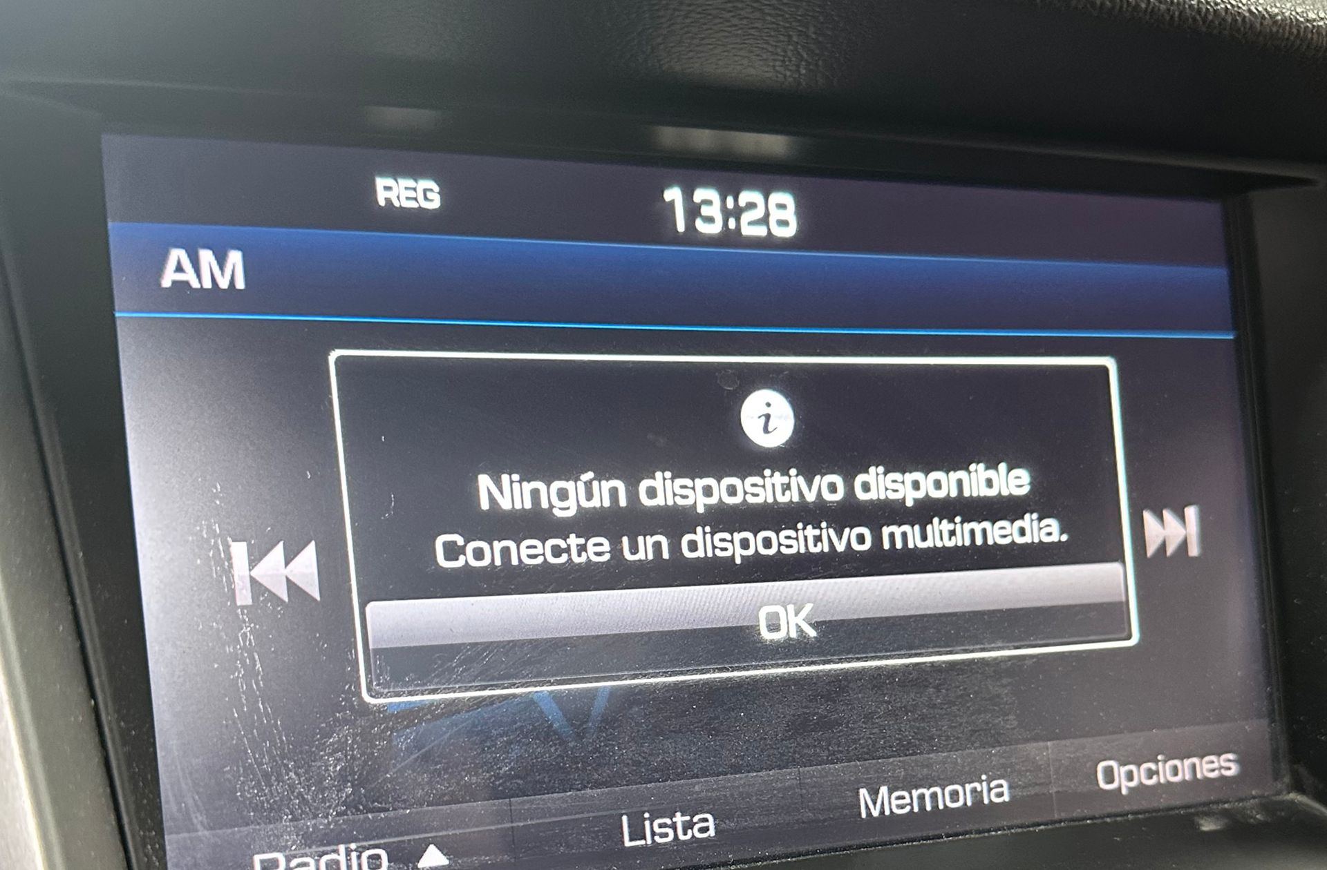 Hyundai Tucson 1.7 CRDi BlueDrive Tecno Sky 4x2 DCT - foto 29