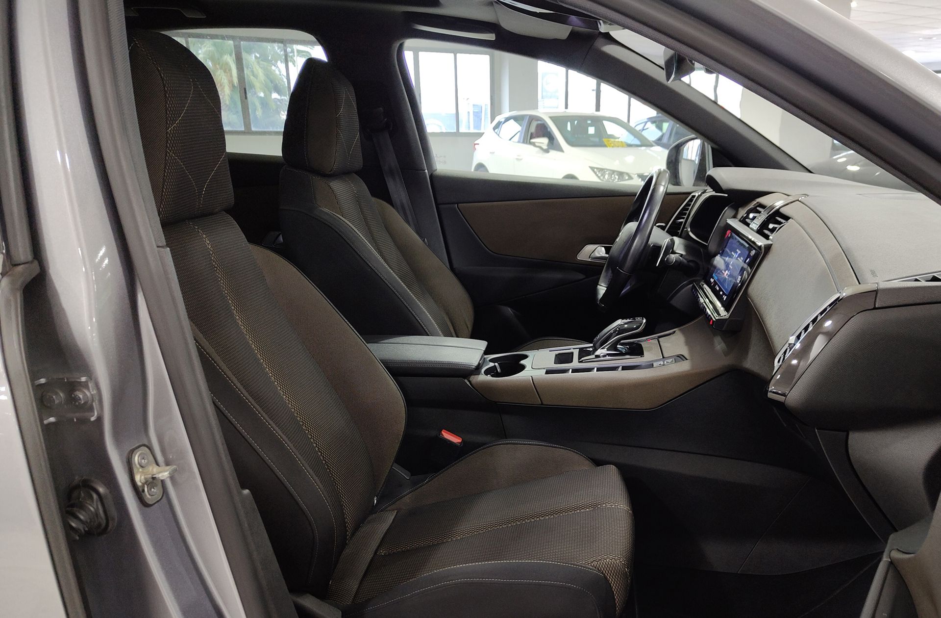 DS DS 7 Crossback BlueHDi 180 So Chic - foto 20
