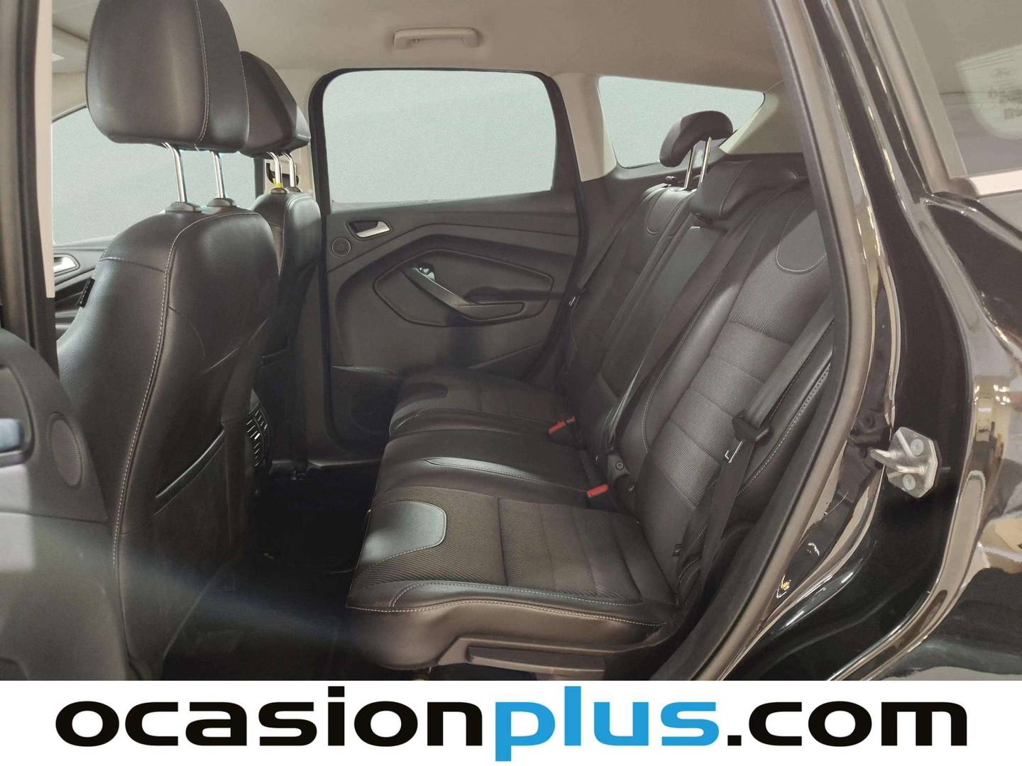 Foto asientos traseros Ford Kuga Ford Kuga 1.6 EcoBoost S&S Titanium 4x2 (150 CV)