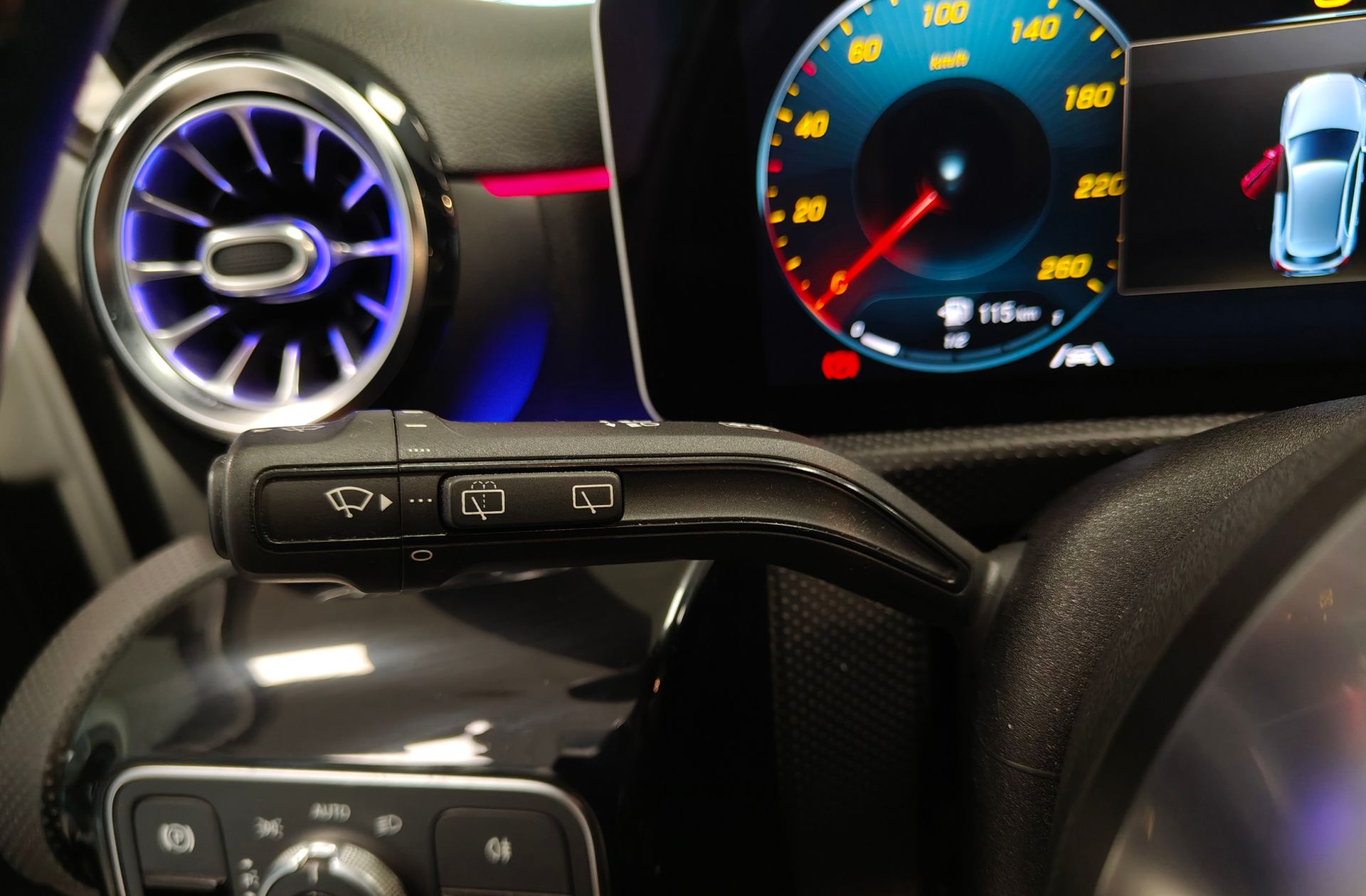 Mercedes-Benz Clase A 200 Pack AMG - foto 35