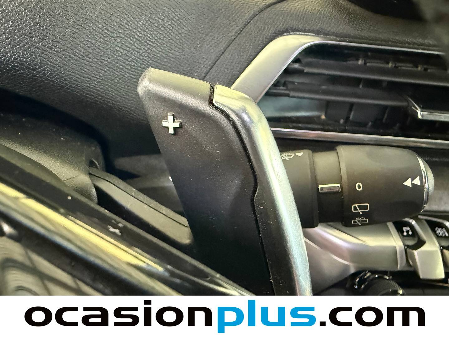 Peugeot 5008 Peugeot 5008 PureTech 130 S&S GT EAT8 (130 CV) 7 Plazas gasolina
