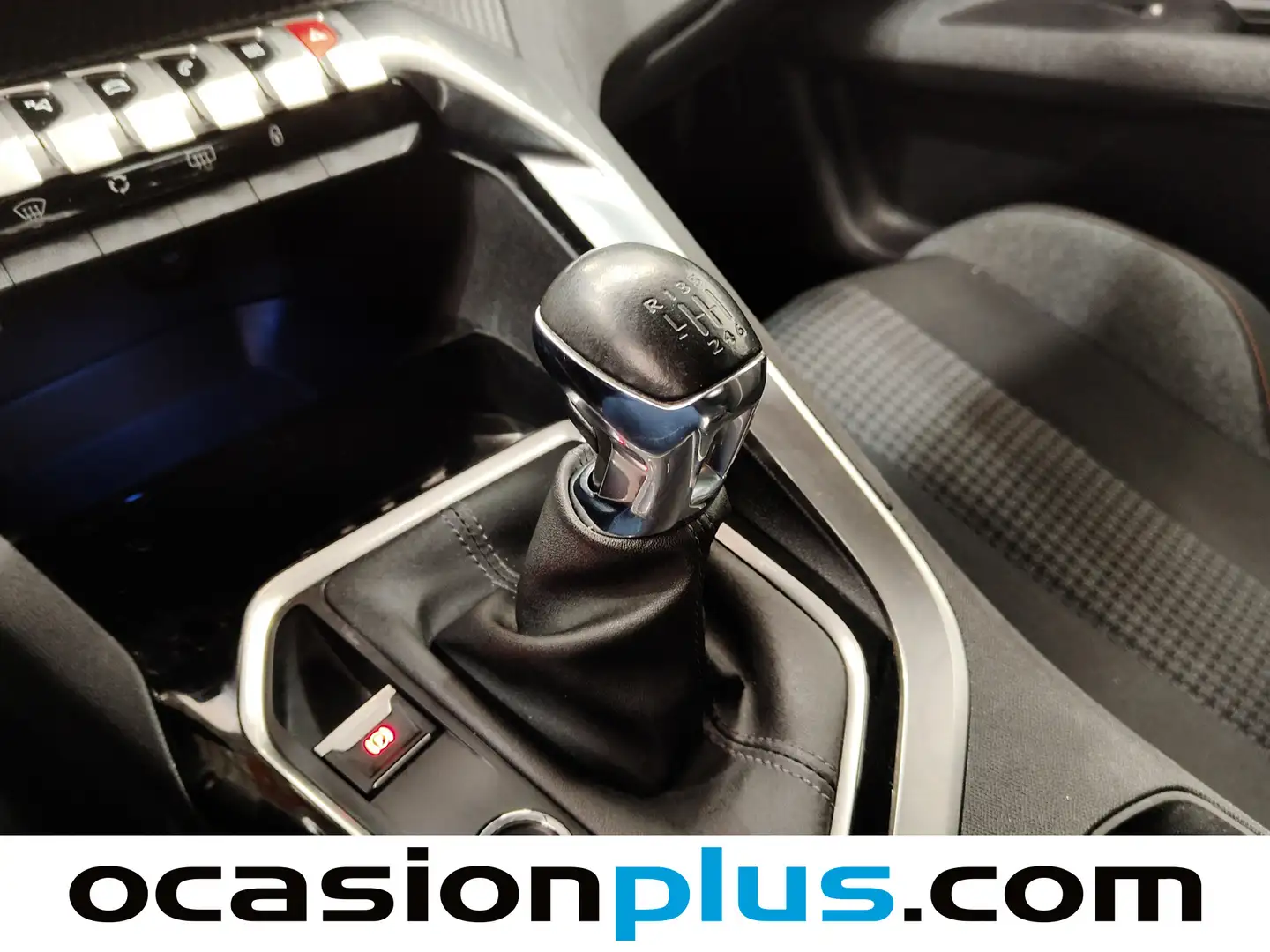 Foto Peugeot 3008 Peugeot 3008 BlueHDi 130 S&S Active Pack (130 CV)