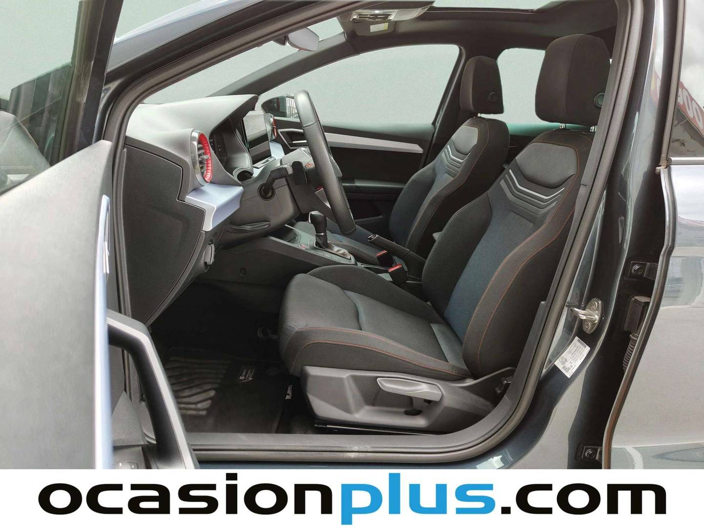 Foto asientos delanteros Seat Ibiza Seat Ibiza 1.5 TSI FR XL DSG (150 CV)