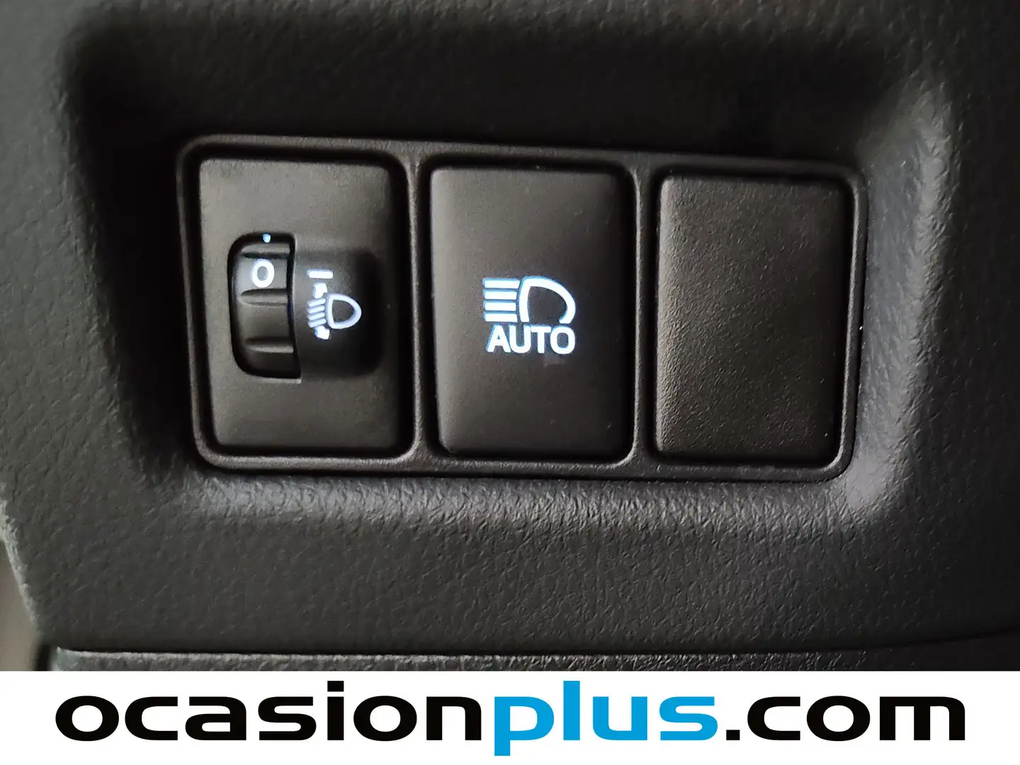 Foto Toyota C-HR Toyota C-HR 1.8 125H Active (122 CV)