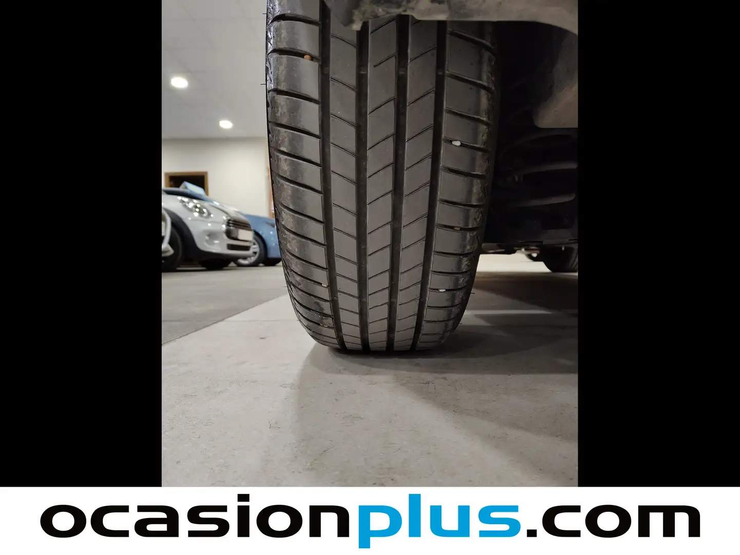 Foto Peugeot 2008 Peugeot 2008 BlueHDi 100 S&S Active (100 CV)