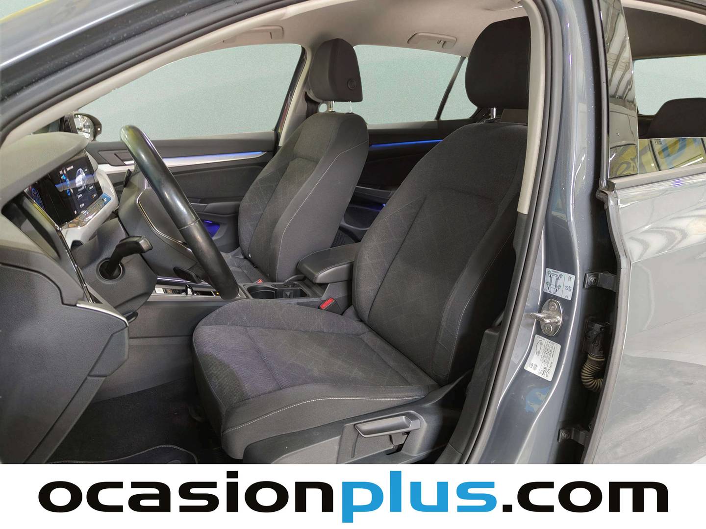 Foto asientos delanteros Volkswagen Golf Volkswagen Golf Life 1.0 eTSI (110 CV) DSG