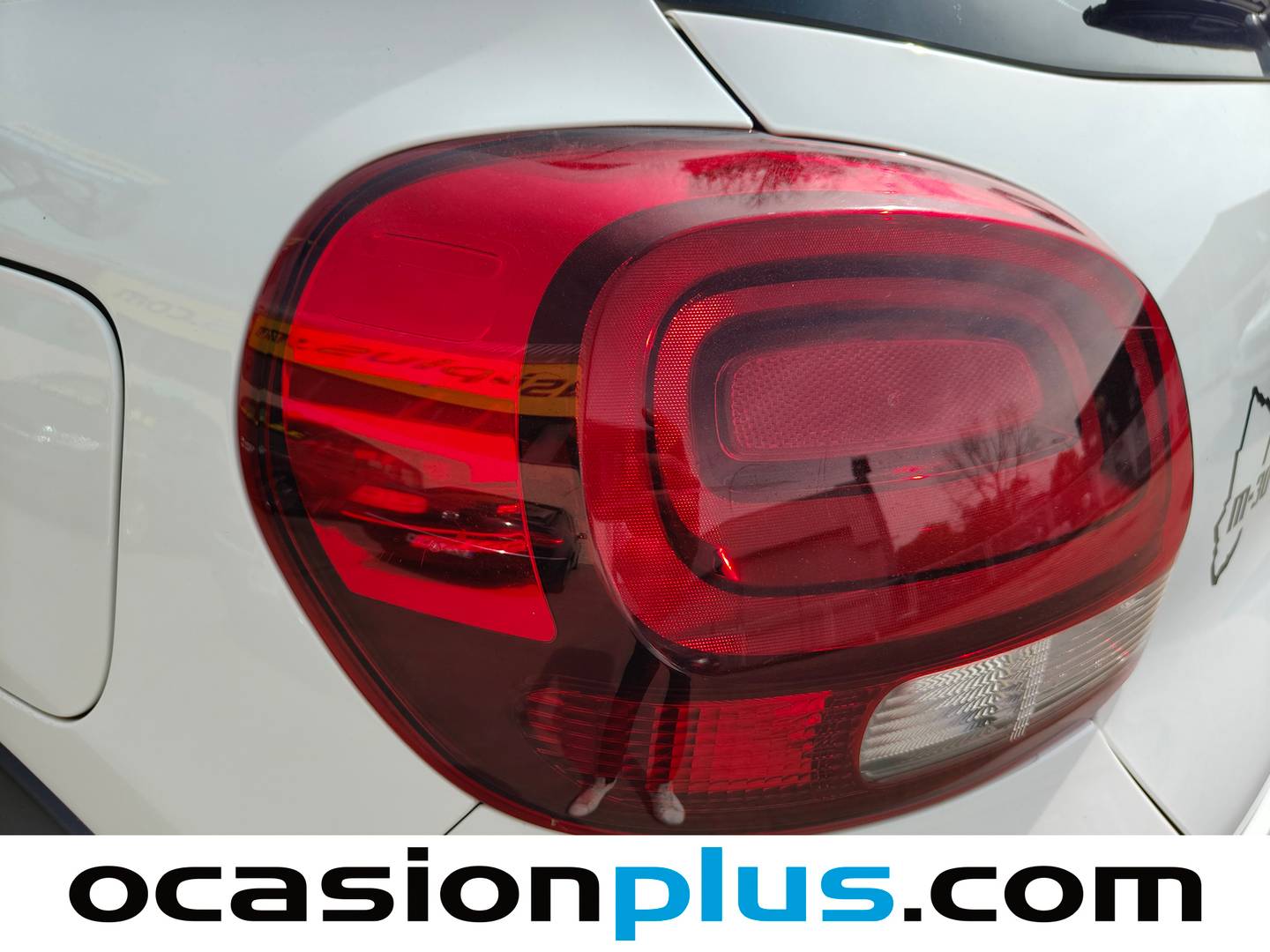 Acabados Citroën C3 Citroën C3 BlueHDi 100 S&S Feel (99 CV)
