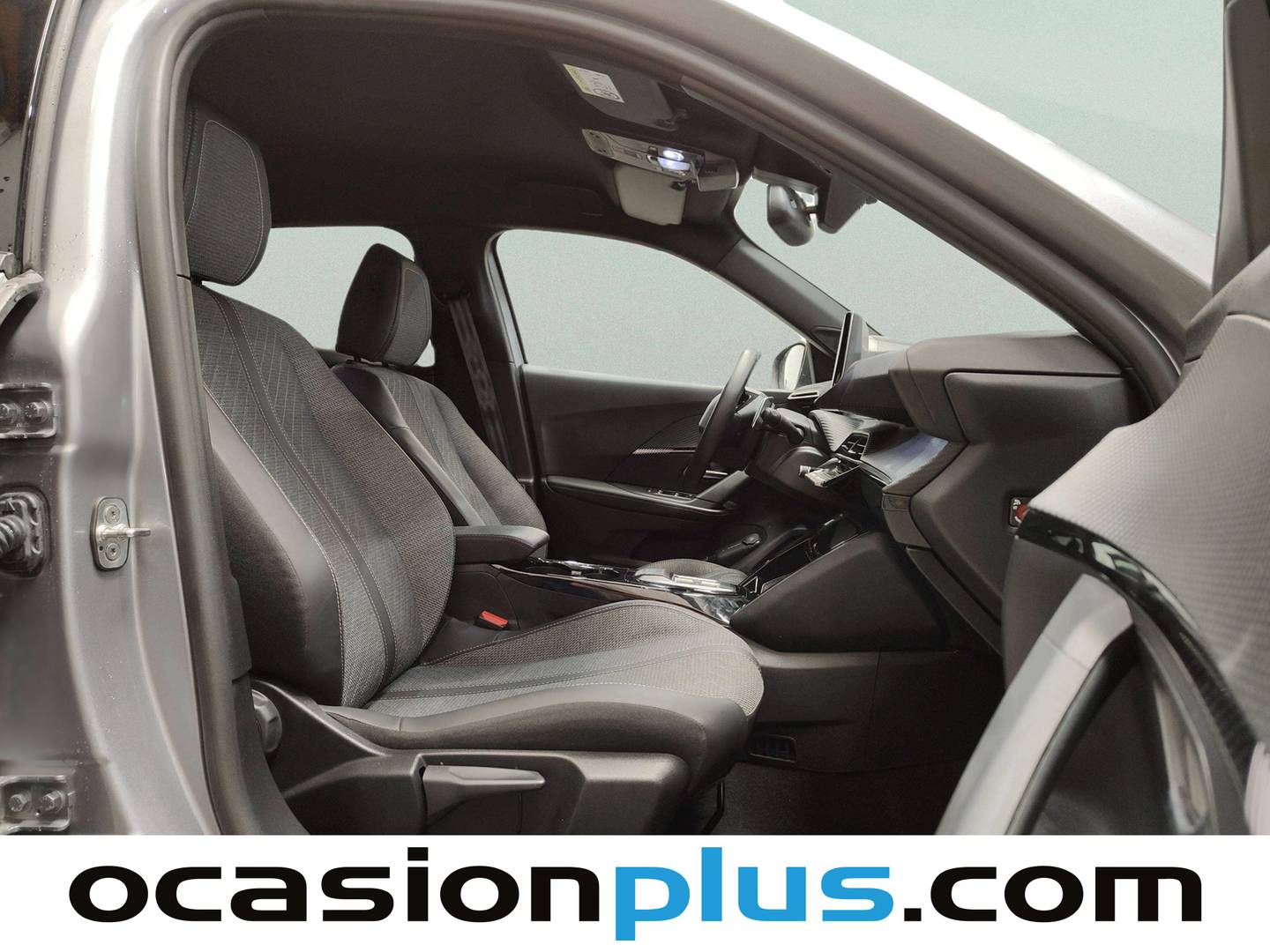 Peugeot 2008 Peugeot 2008 Allure Hybrid eDCS6 (145 CV) km 0