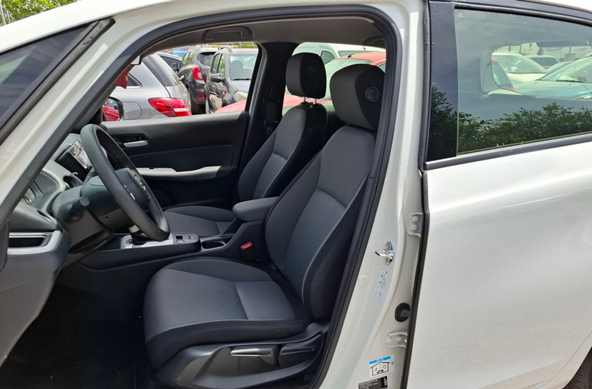 Honda Jazz 1.5 i-MMD Comfort - foto 11