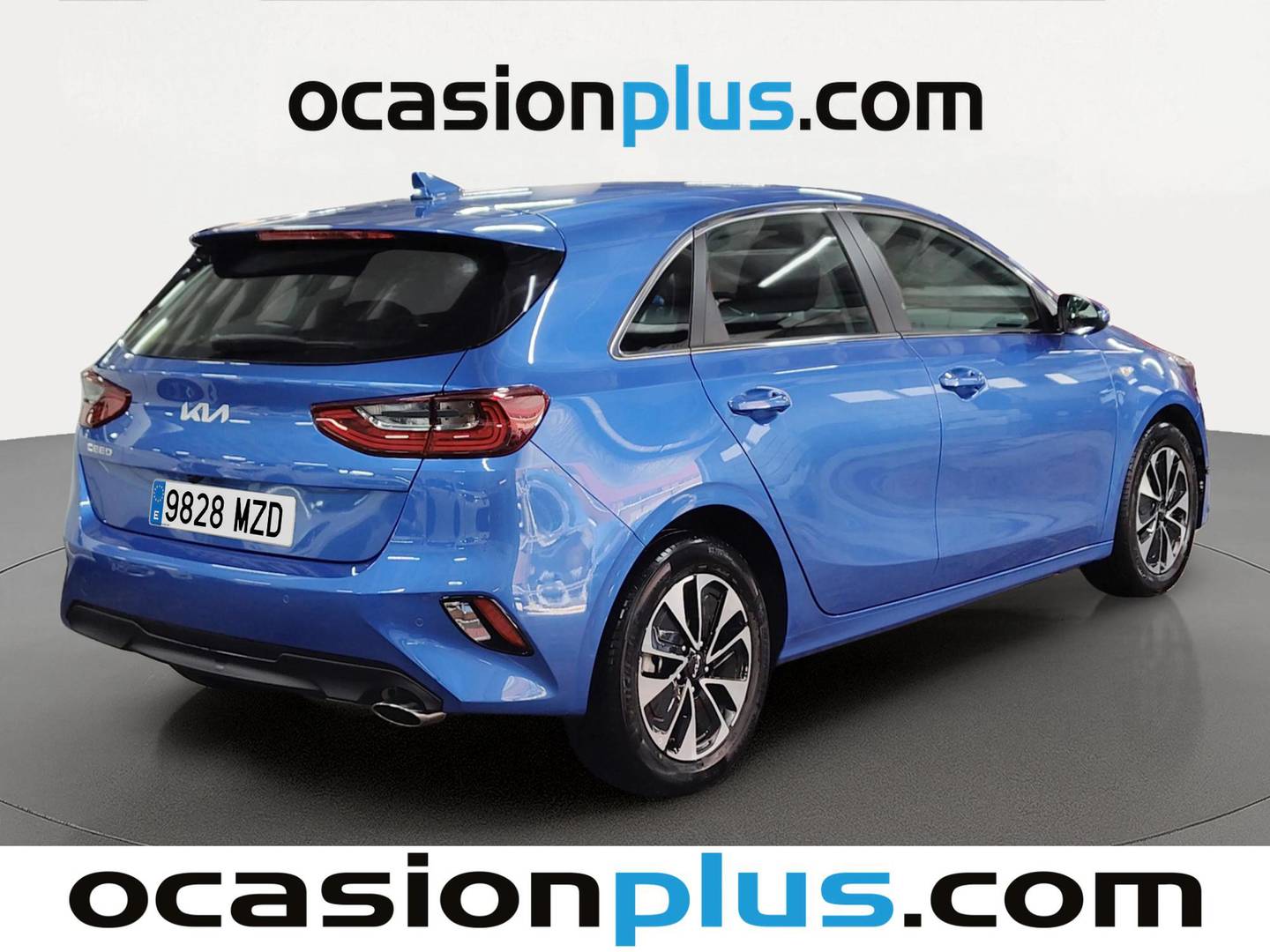 Foto trasera KIA Ceed KIA Ceed 1.0 T-GDI Drive (100 CV) derecha