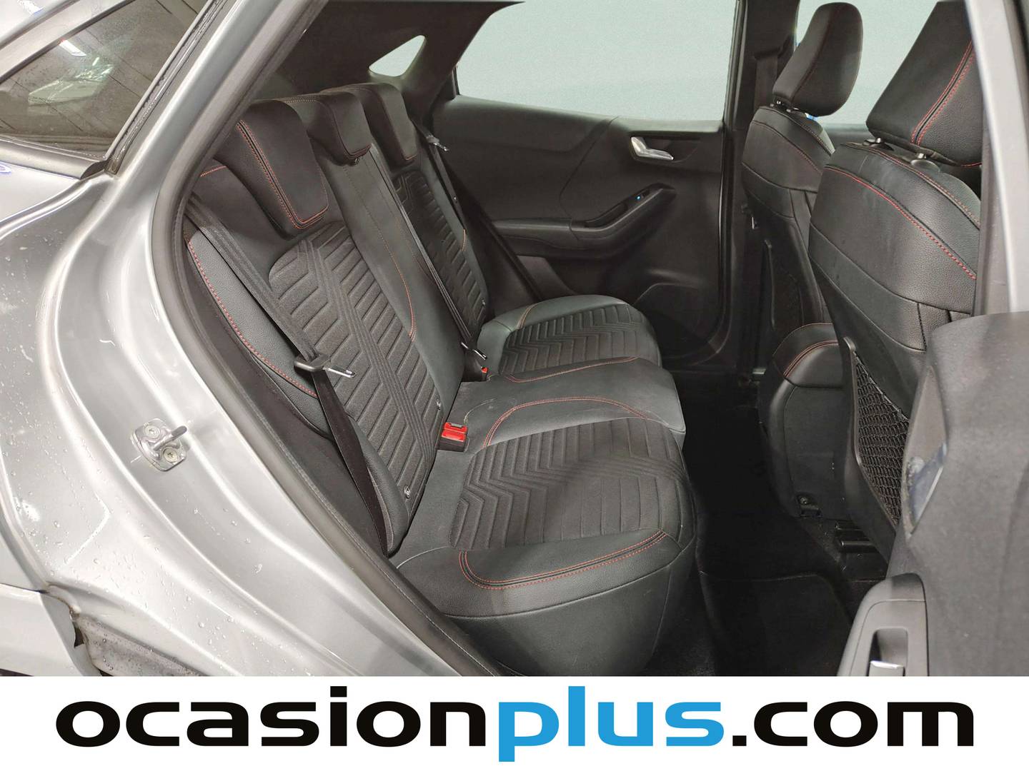 Foto Ford Puma Ford Puma 1.0 EcoBoost MHEV ST-Line Vignale (125 CV)