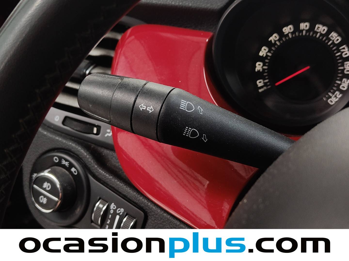 Equipamiento del Fiat 500X Fiat 500X 1.3 MultiJet Pop Star 4x2 (95 CV)