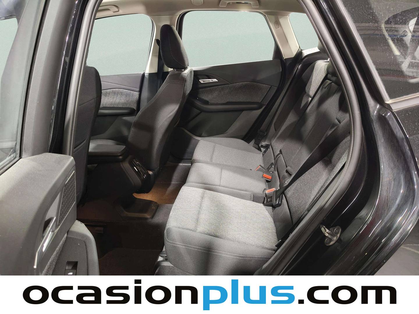 Foto asientos traseros BMW Serie 2 Active Tourer BMW Serie 2 218i Active Tourer (136 CV)