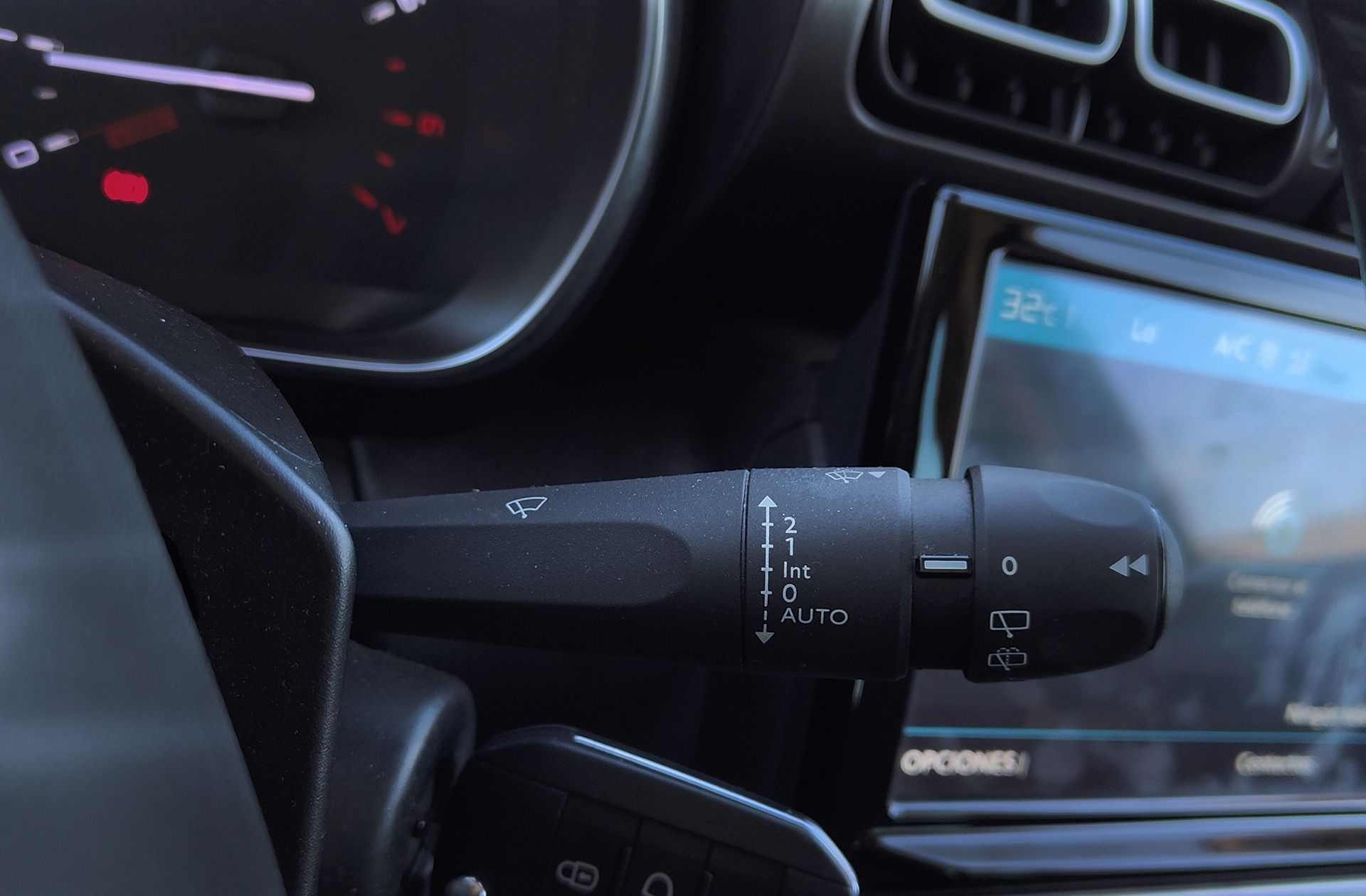 Citroën C3 Aircross PureTech 110 Plus - foto 31