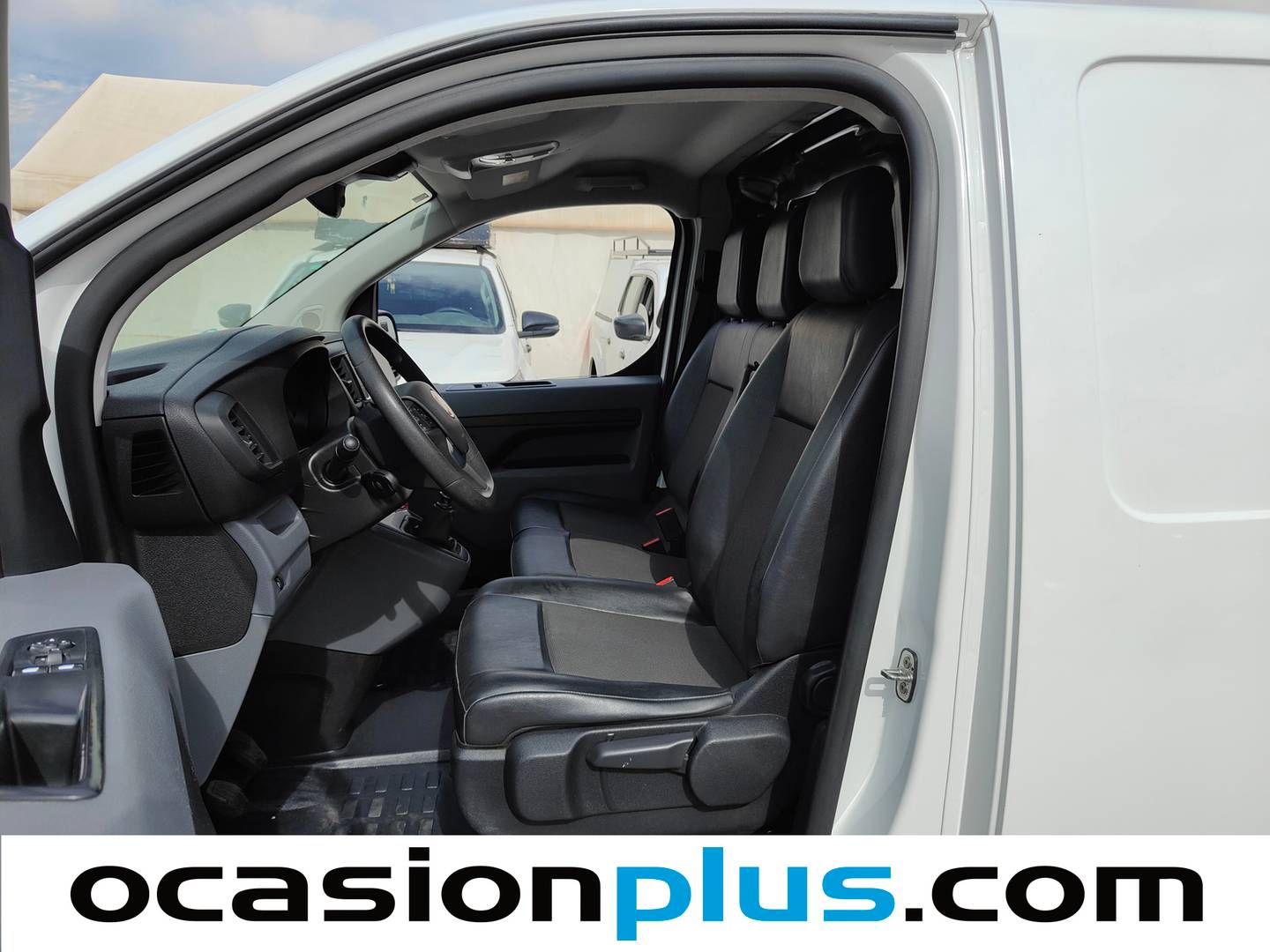 Foto asientos delanteros Fiat Scudo Fiat Scudo Furgon 1.5 BlueHDI L1 Business (120 CV)