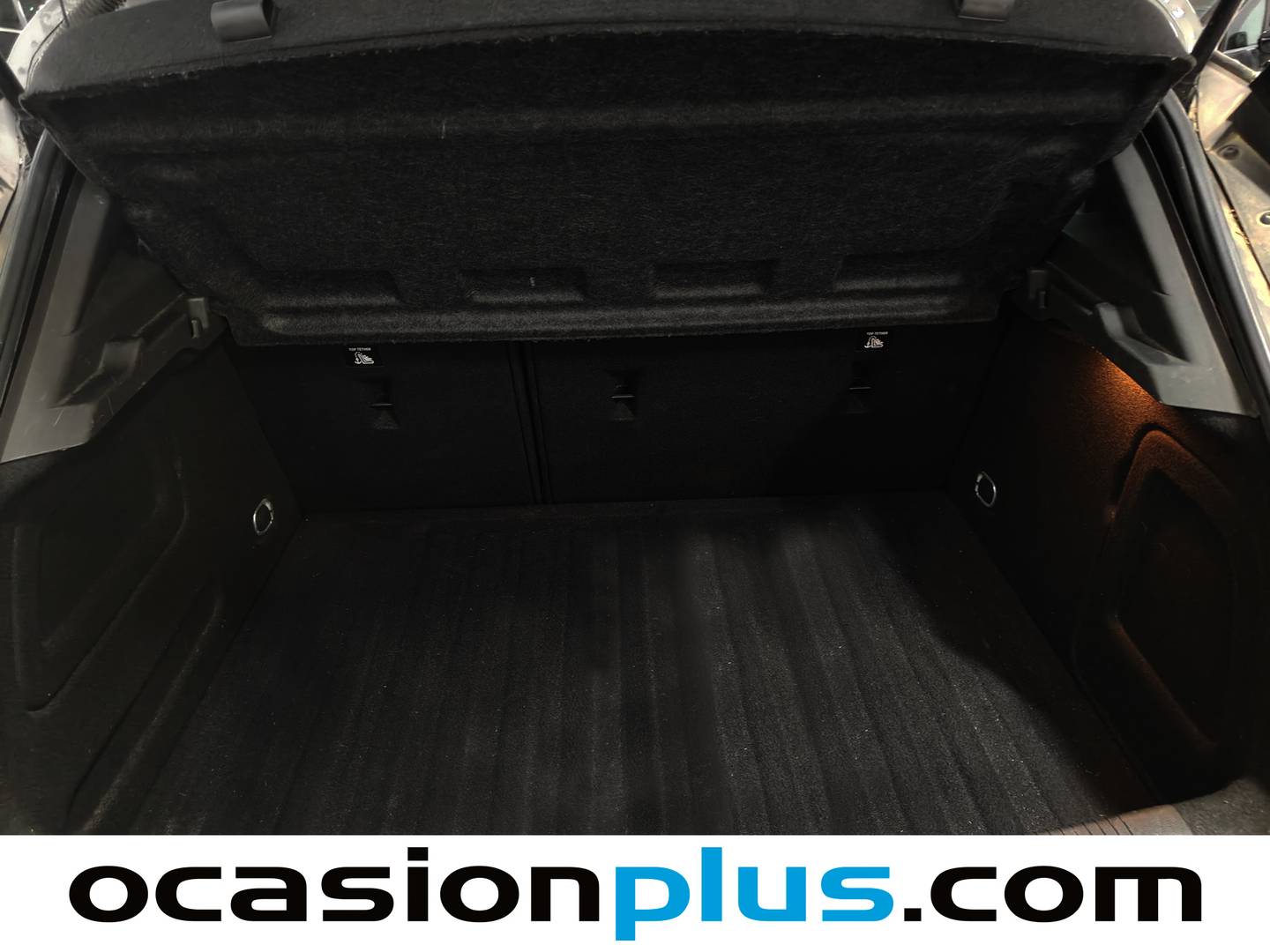 Fotos maletero Opel Astra Opel Astra 1.6 CDTi S&S 120 Aniversario (110 CV)