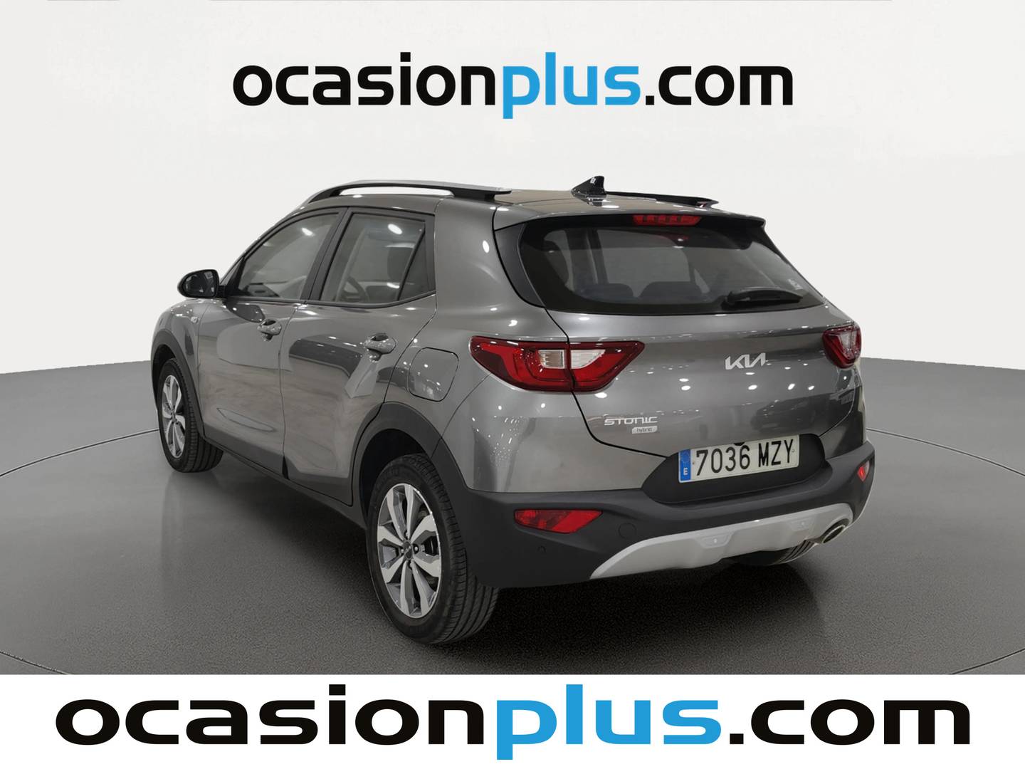 Foto trasera KIA Stonic KIA Stonic 1.0 T-GDi MHEV MT Concept (100 CV) izquierda