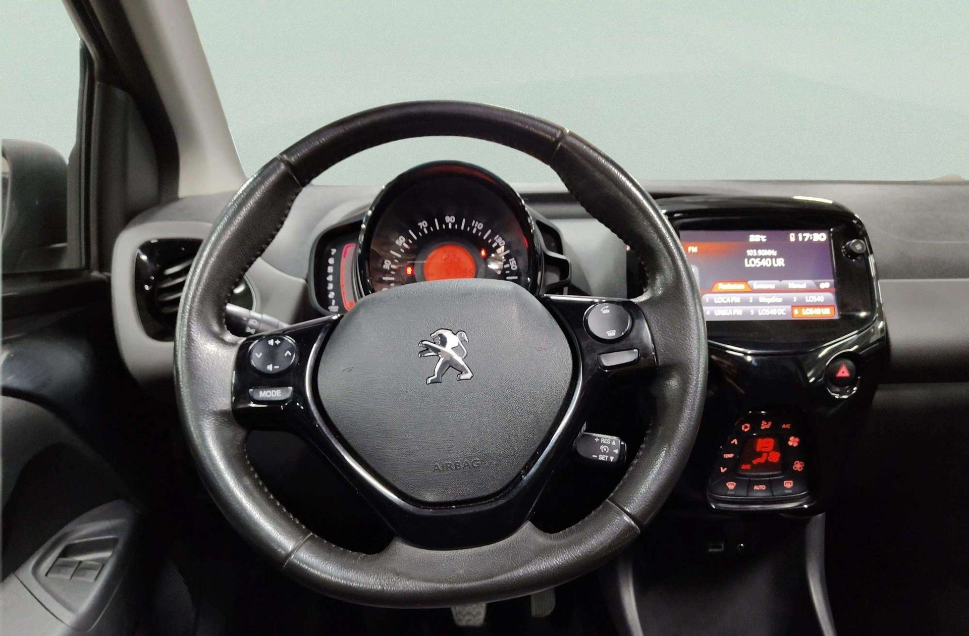Peugeot 108 1.0 VTI Top! Allure - foto 19
