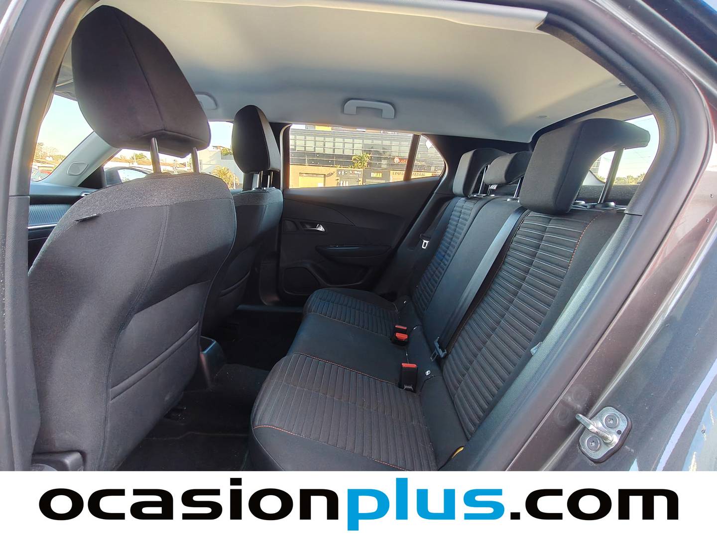 Foto asientos traseros Peugeot 2008 Peugeot 2008 BlueHDi 110 S&S Active (110 CV)