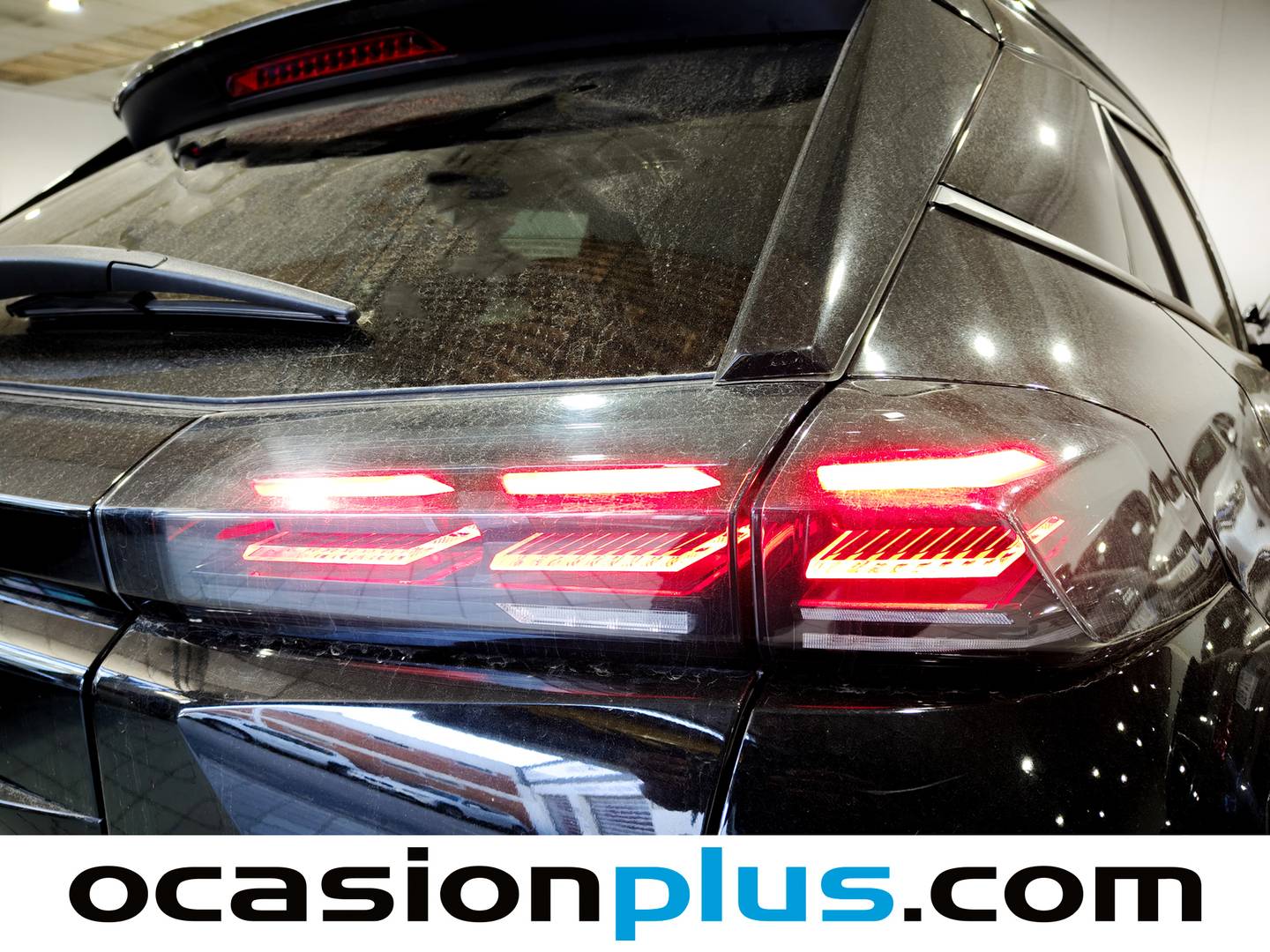 Foto Peugeot 2008 Peugeot 2008 Allure Hybrid eDCS6  (136 CV)