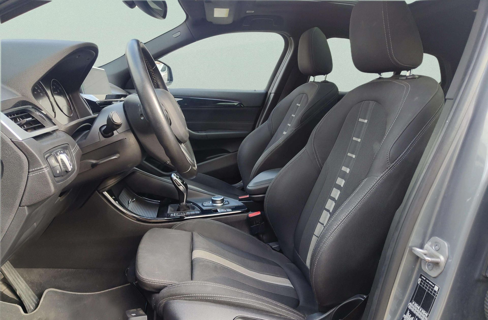 BMW X2 sDrive18i - foto 12