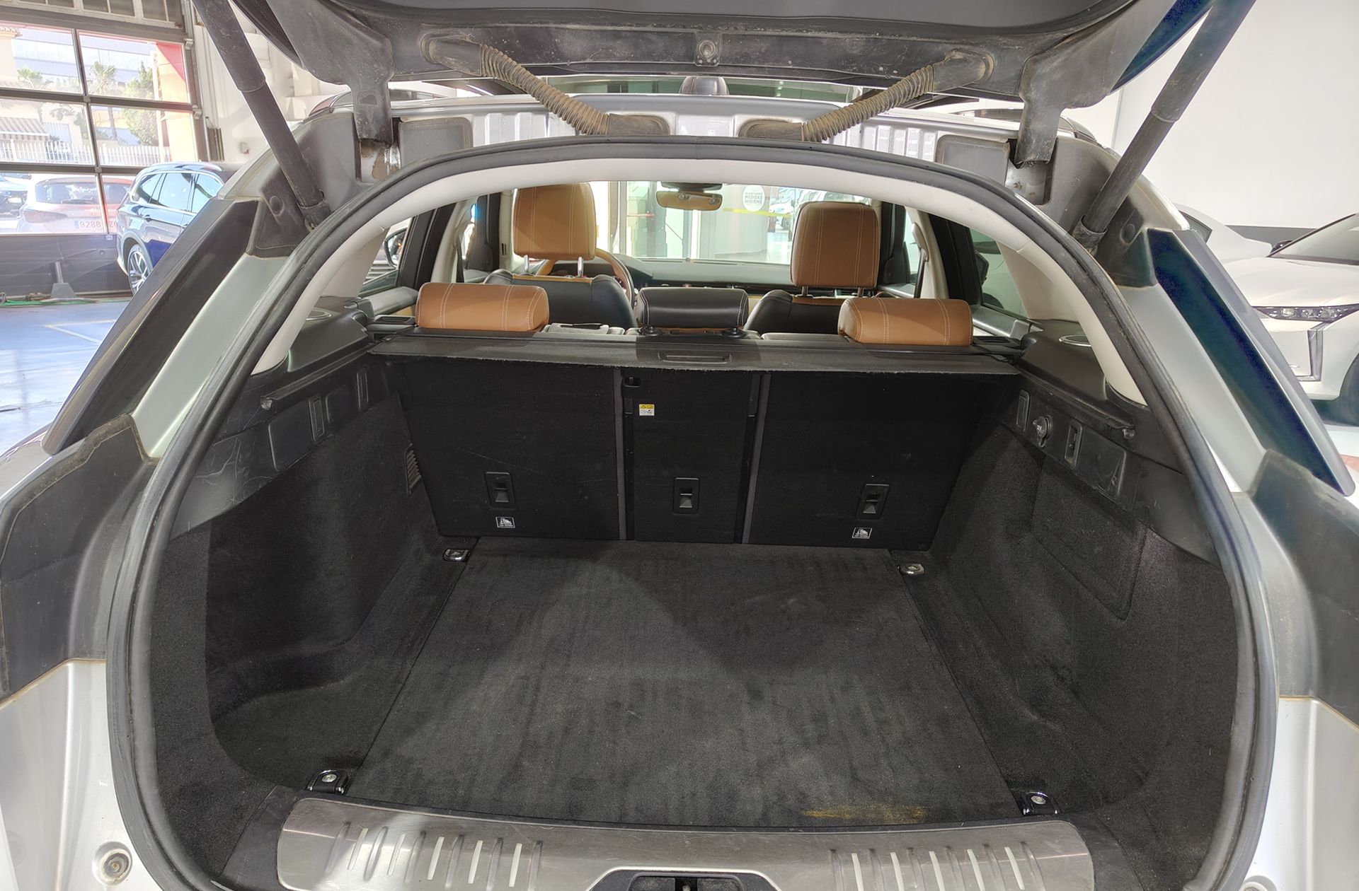 Land Rover Range Rover Velar D240 SE 4WD - foto 19