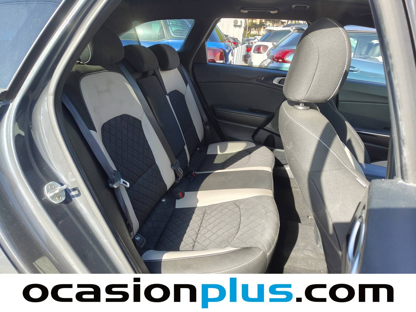 Foto KIA Ceed Kia Ceed 1.6 CRDi GT Line DCT (136 CV)