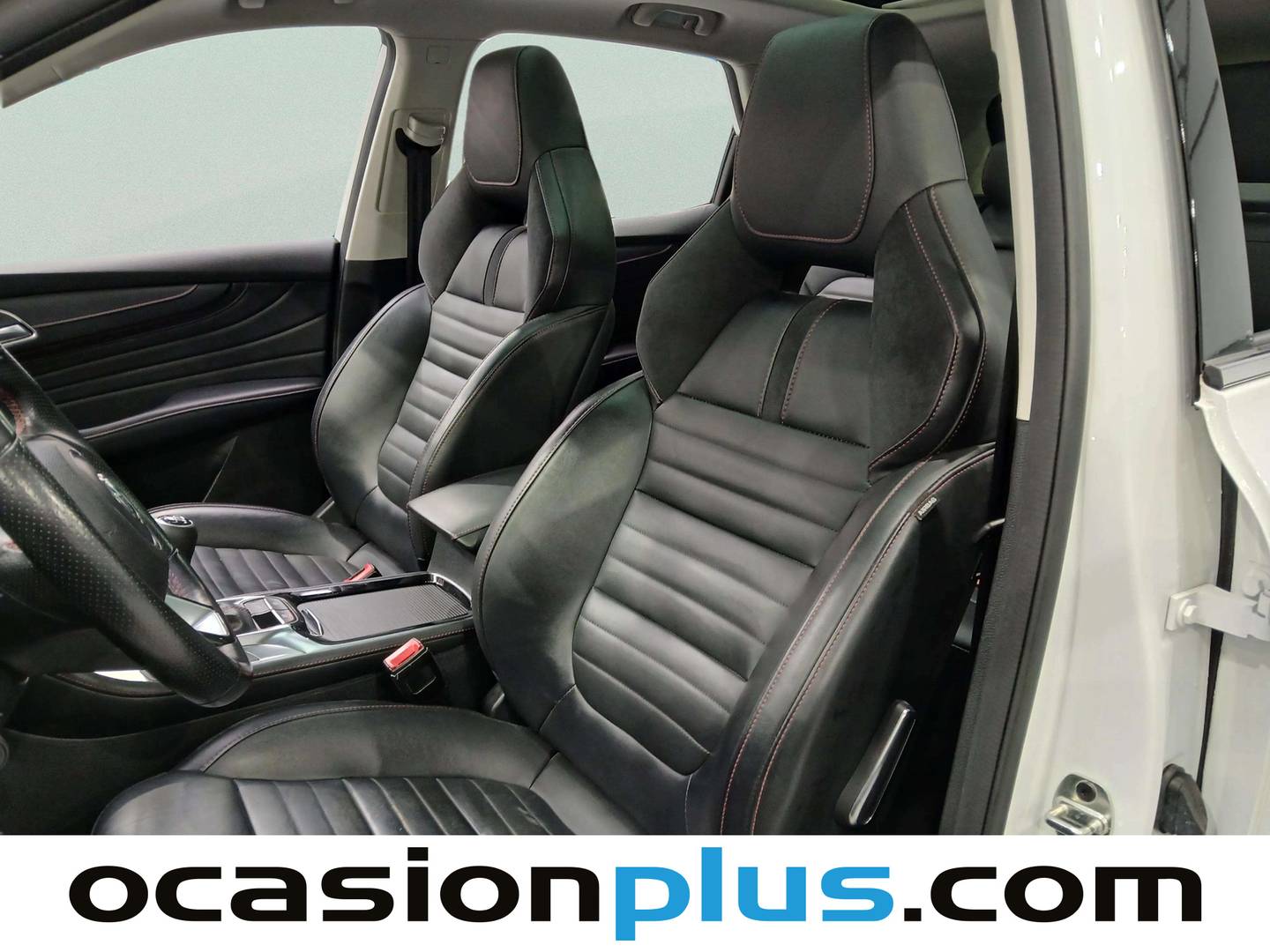 Foto MG HS MG HS 1.5 Turbo GDI Luxury (162 CV)