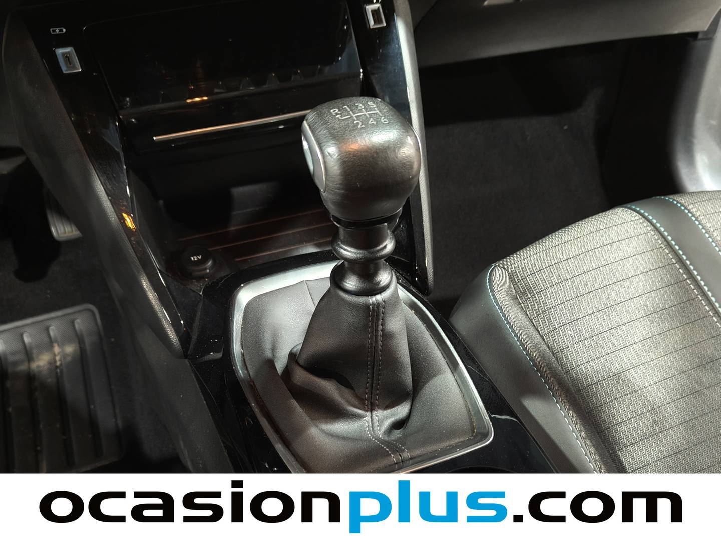 Foto Peugeot 208 Peugeot 208 PureTech 100 Allure (100 CV)