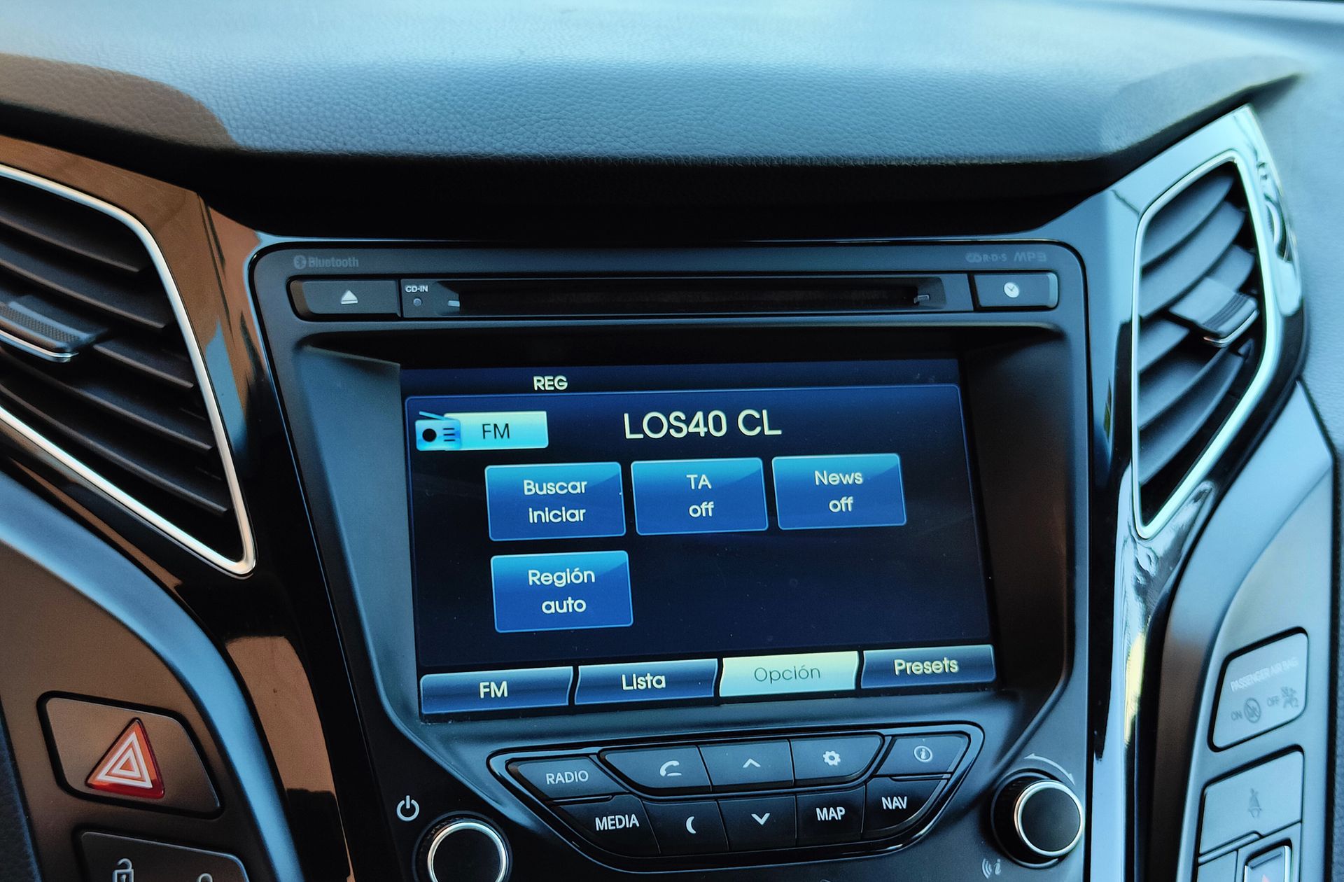 Hyundai i40 CW 1.7 CRDi BlueDrive Tecno - foto 34
