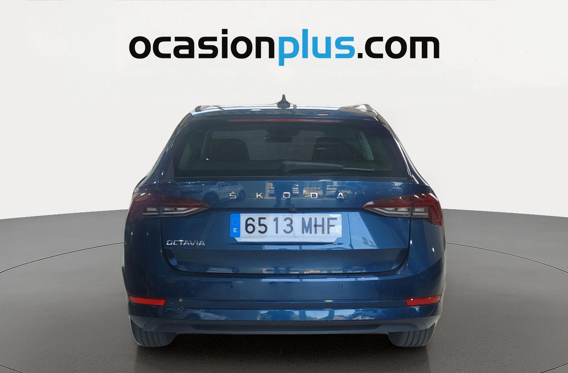 Škoda Octavia Combi Combi 2.0 TDI Ambition DSG 110 - foto 14