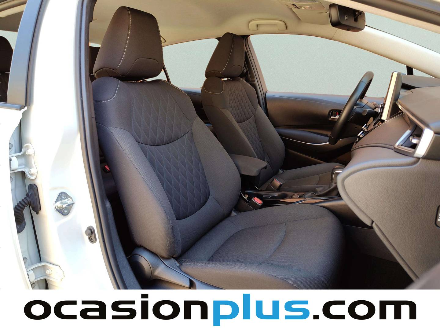 Toyota Corolla Toyota Corolla 1.8 125 Híbrido Active Tech E-CVT Sedán (122 CV) km 0