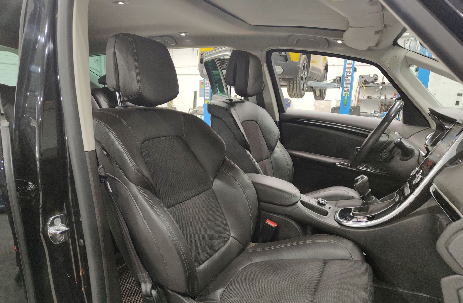 Renault Espace Zen Energy dCi 7 plazas - foto 20