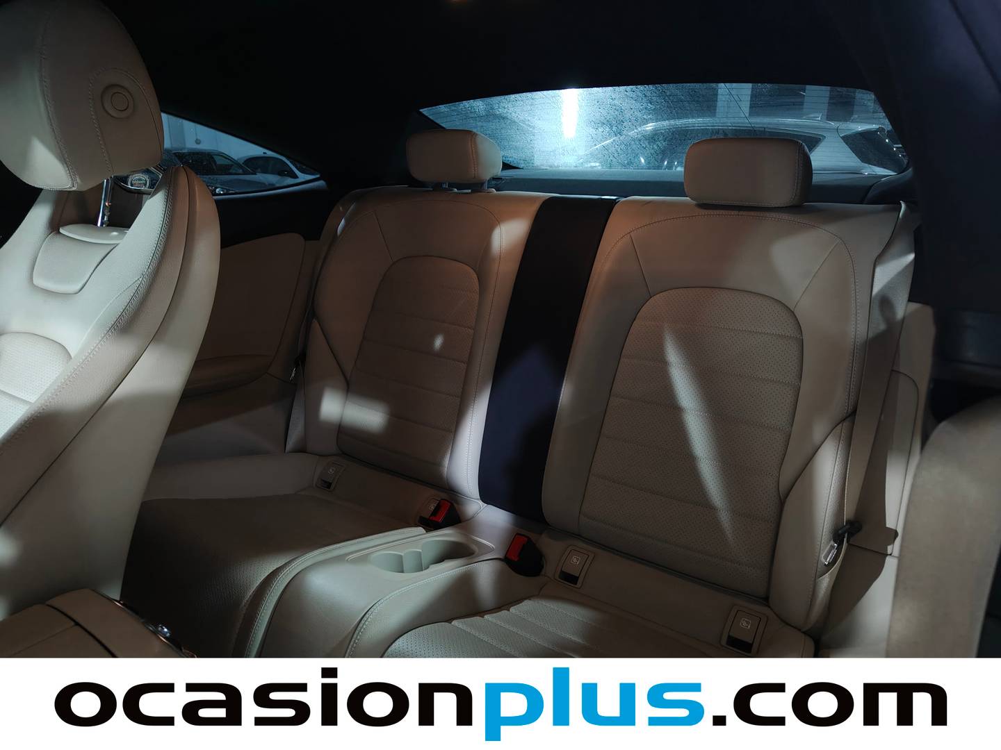 Foto asientos traseros Mercedes Clase C Mercedes Clase C Coupe 300 (258 CV)