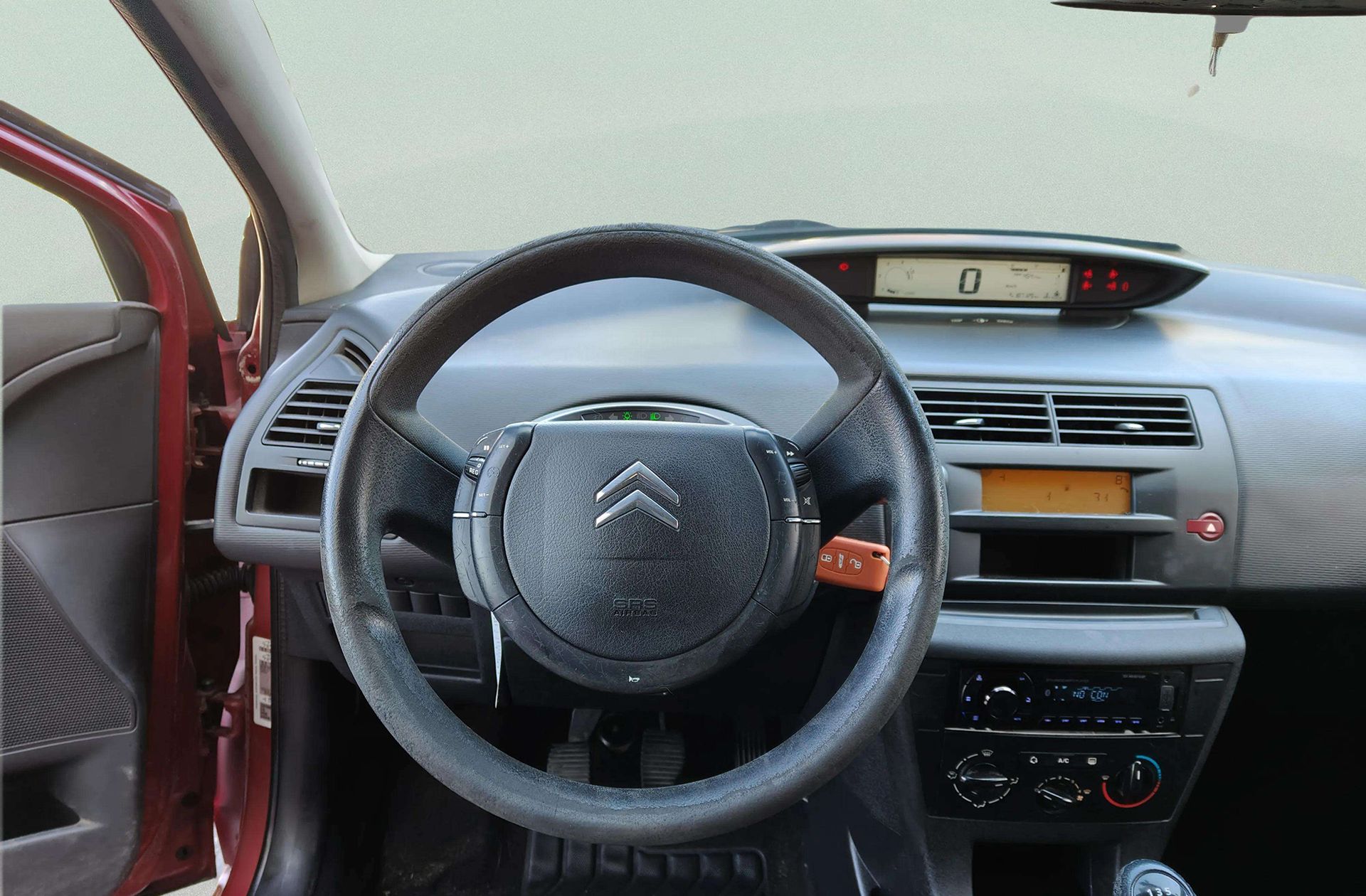 Citroën C4 1.6 HDi LX - foto 18