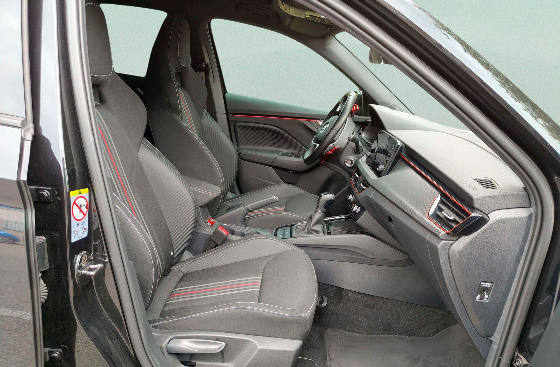 Škoda Kamiq 1.5 TSI Montecarlo DSG - foto 22