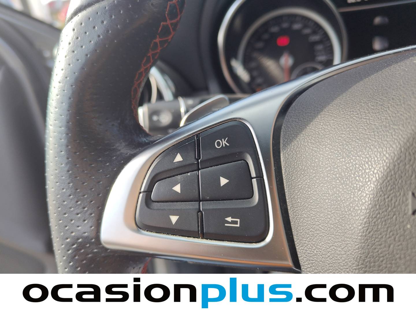 Mercedes GLA Mercedes-Benz GLA 180 (122 CV) Pack AMG de ocasión