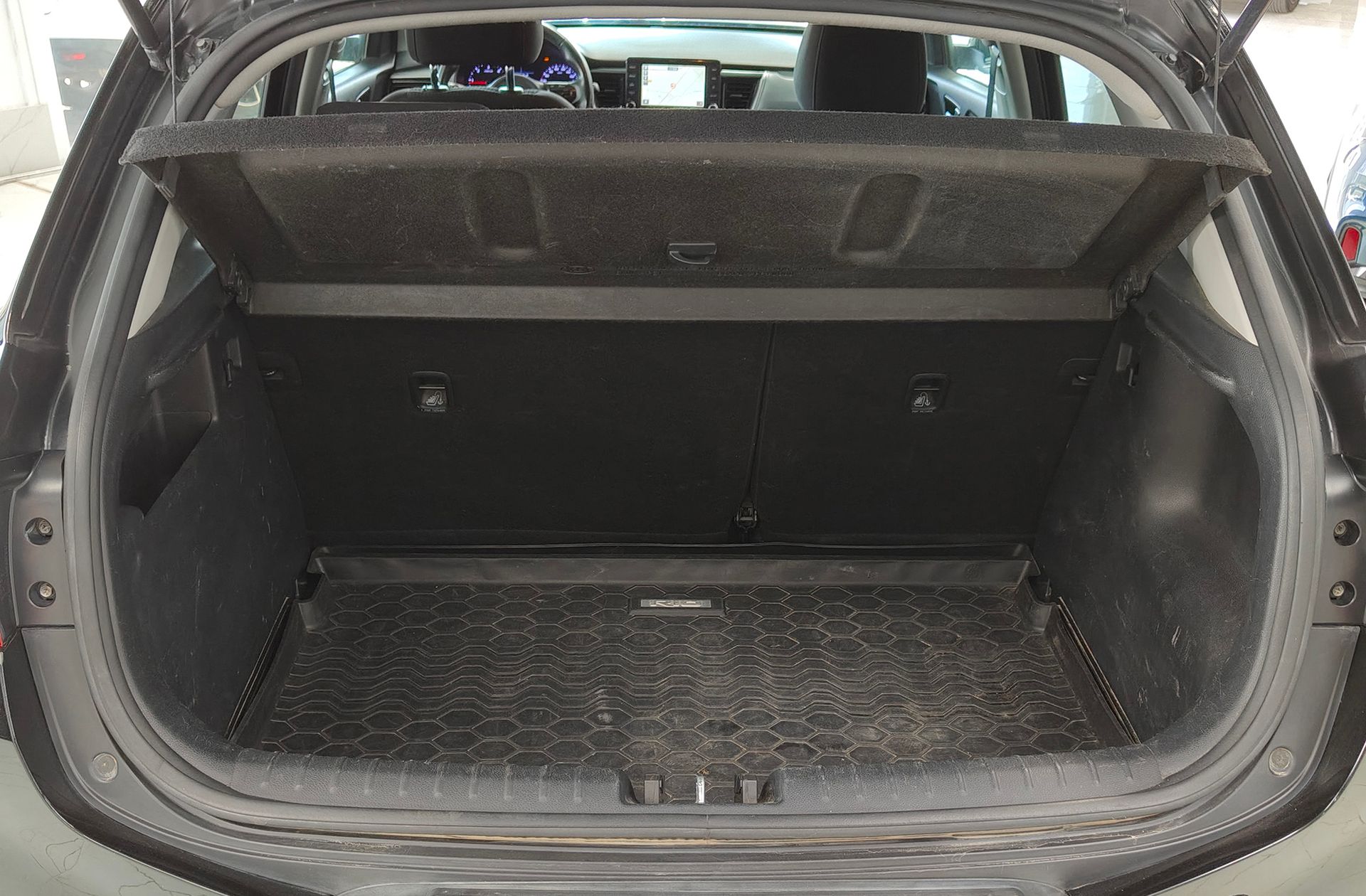 Kia Stonic 1.6 CRDi VGT Drive - foto 14