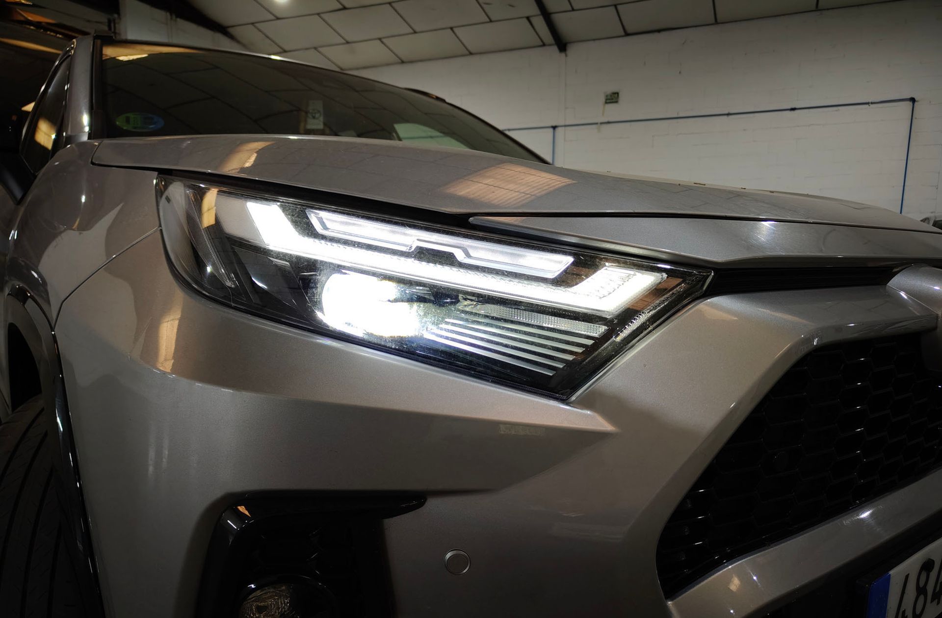 Toyota RAV4 2.5 220H GR-Sport Plus 4x4 e-CVT - foto 19