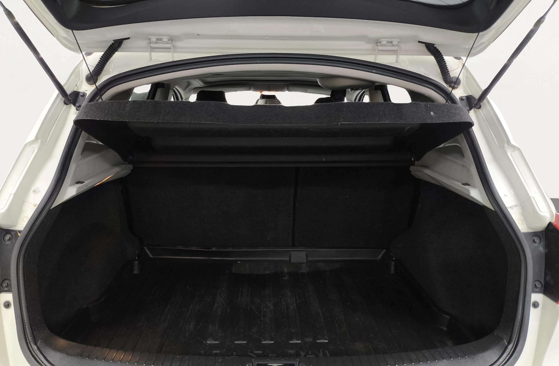Nissan Qashqai 1.6 Tekna Premium 4x2 - foto 20