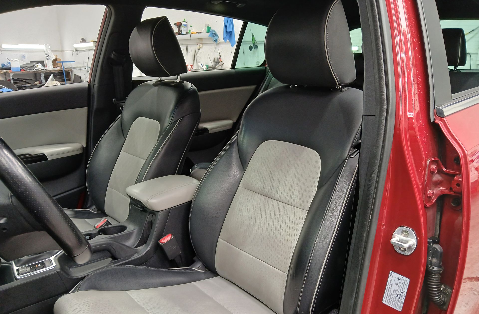 Kia Sportage 1.6 T-GDi GT Line 4x4 - foto 13