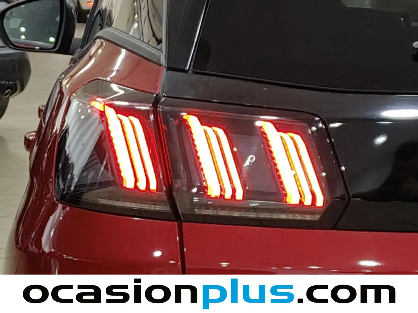 Foto Peugeot 3008 Hybrid Peugeot 3008 Hybrid 300 Allure Pack e-EAT8 (300 CV)