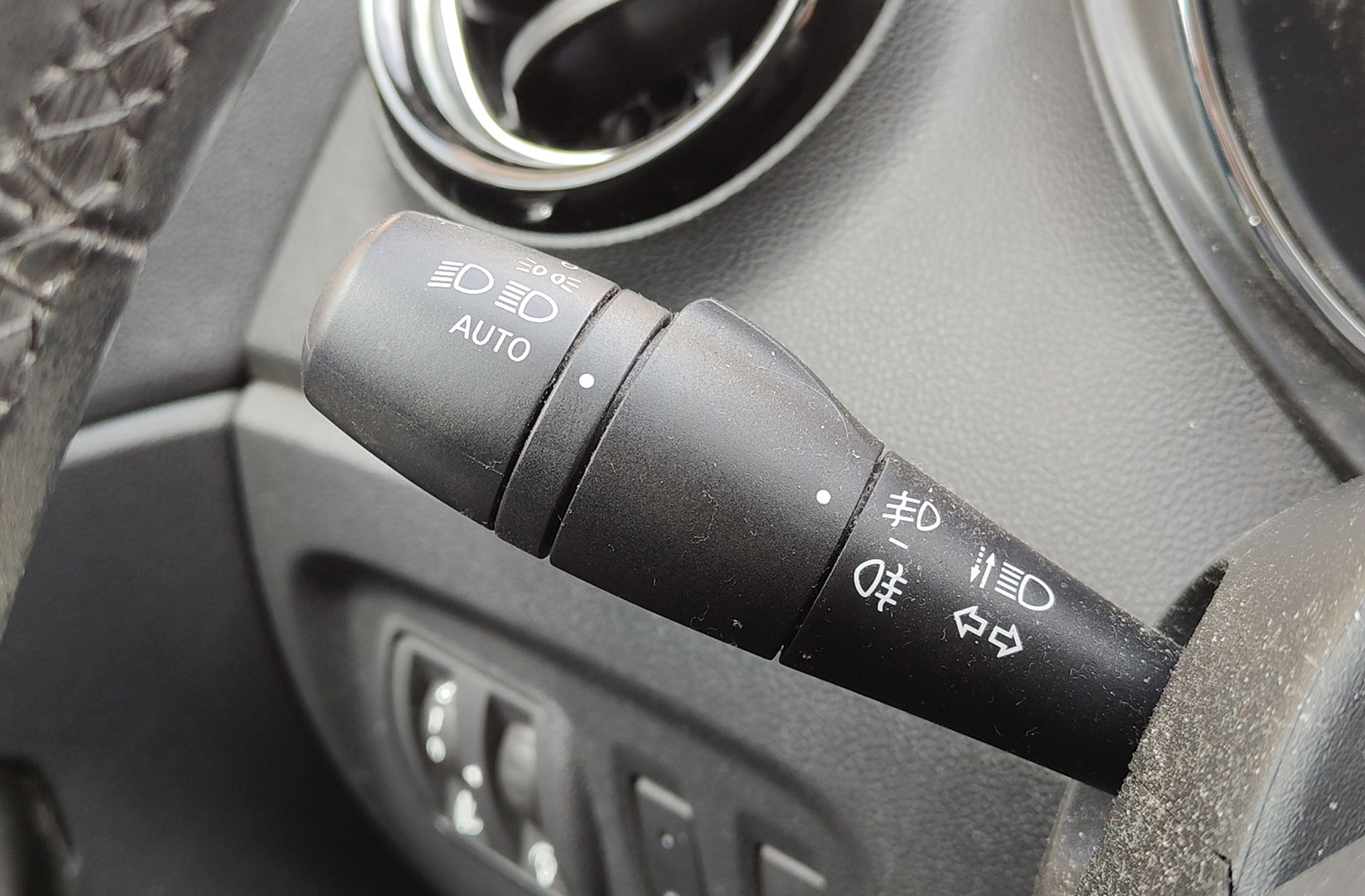 Renault Captur Zen Energy TCe EDC - foto 24