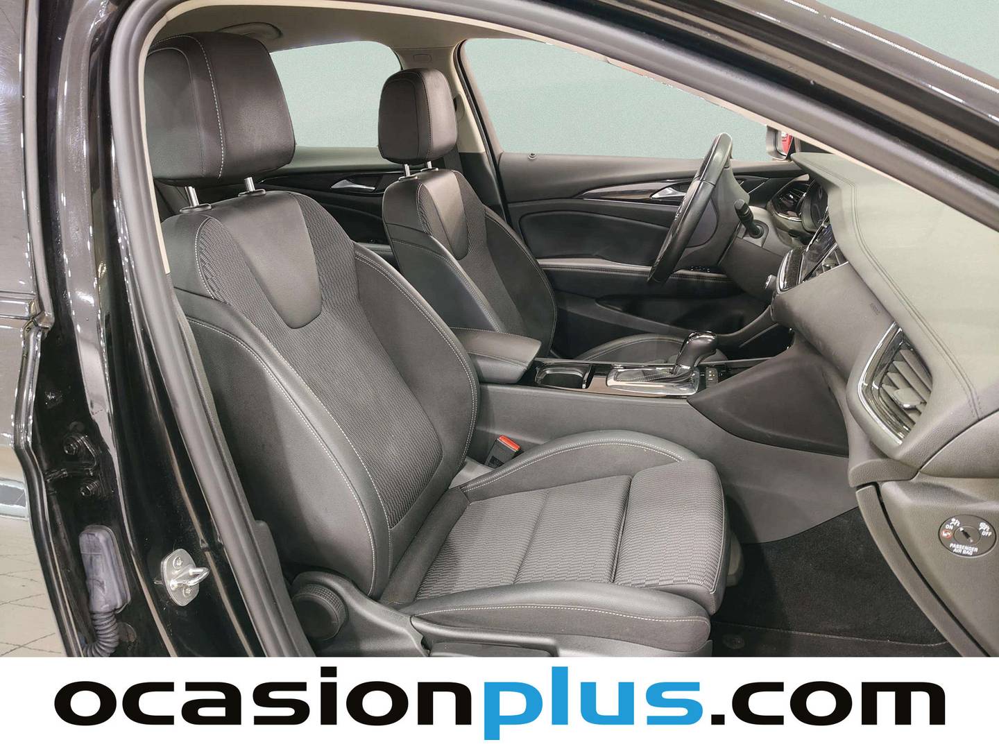 Foto Opel Insignia Opel Insignia 2.0T SHT Business Elegance AT9 (170 CV)